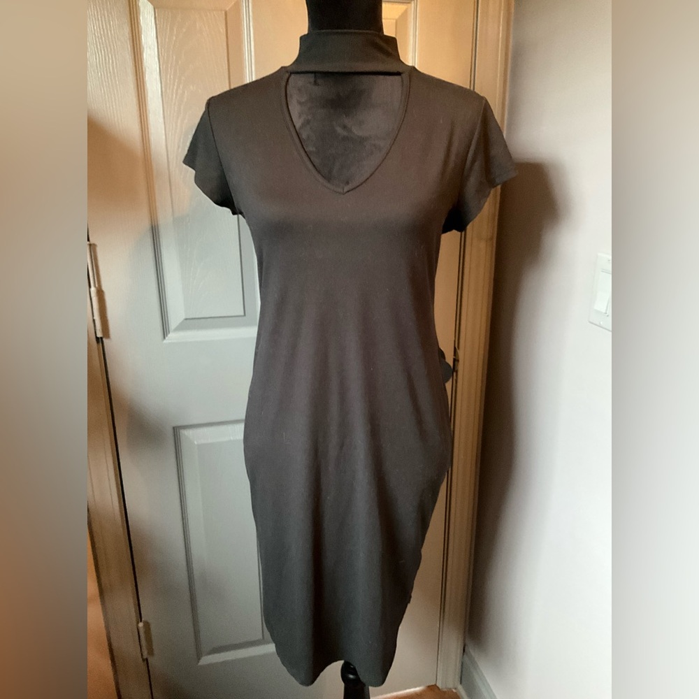 Obsession w/pockets size XL black dress